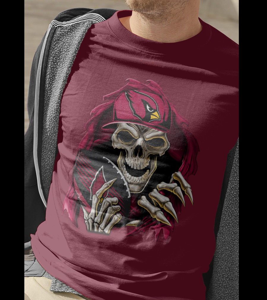 Arizona Cardinals Skull Holding Football T-Shirt