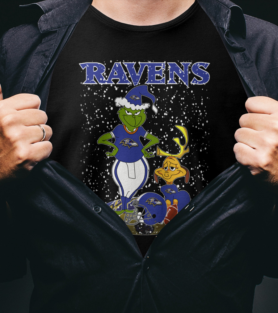 Grinchxmas Ravens Baltimore Football Holiday Scene T-Shirt