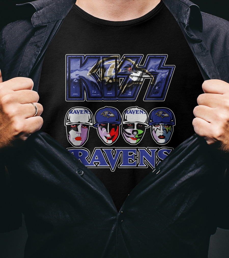 Kiss Baltimore Ravens Faces With Logo And Raven Helmets T-Shirt