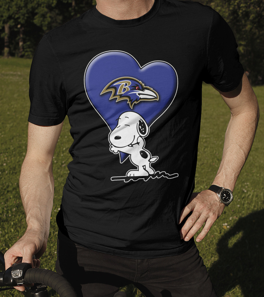Snoopy Hugging Baltimore Ravens Heart T-Shirt