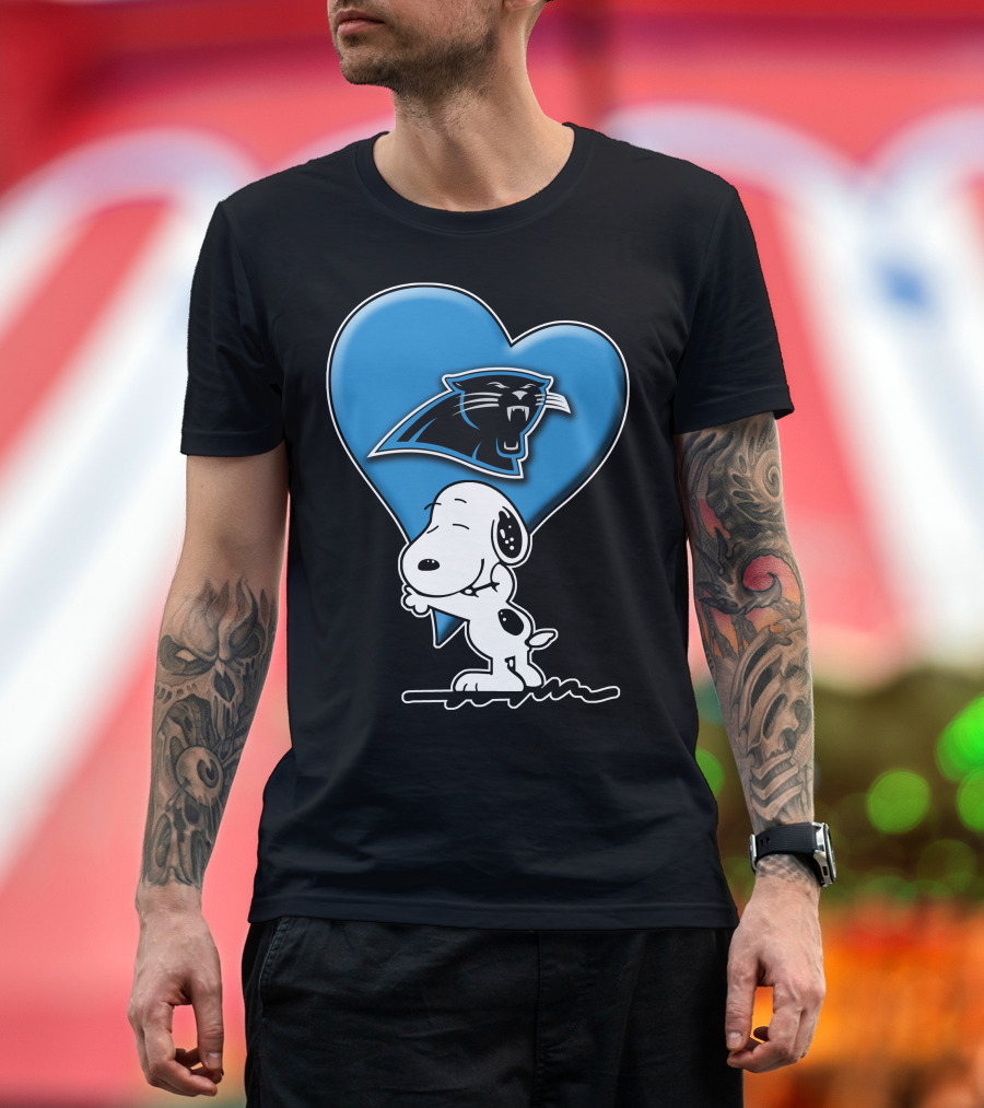 Snp V1 Carolina Panthers Love Snoopy Hugging Blue Heart T-Shirt