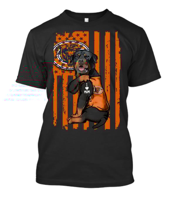 Rottweiler I Mom Chicago Bears Flag T-Shirt