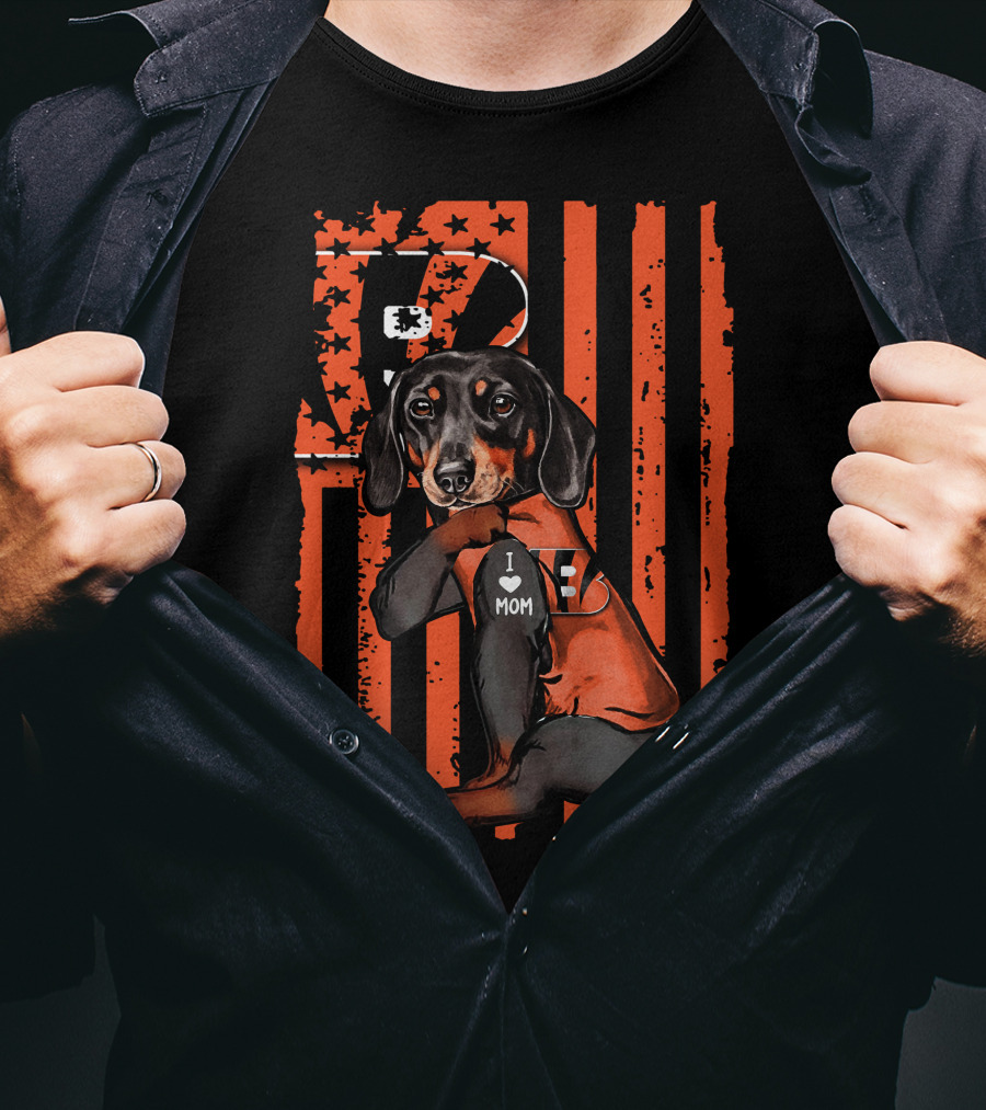 Dachshund I Love Mom Cincinnati Bengals Fan Gear T-Shirt