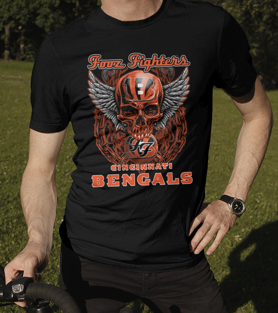 Fooz Fighters Ff CINCINNATI BENGALS Skull Wings Helmet T-Shirt