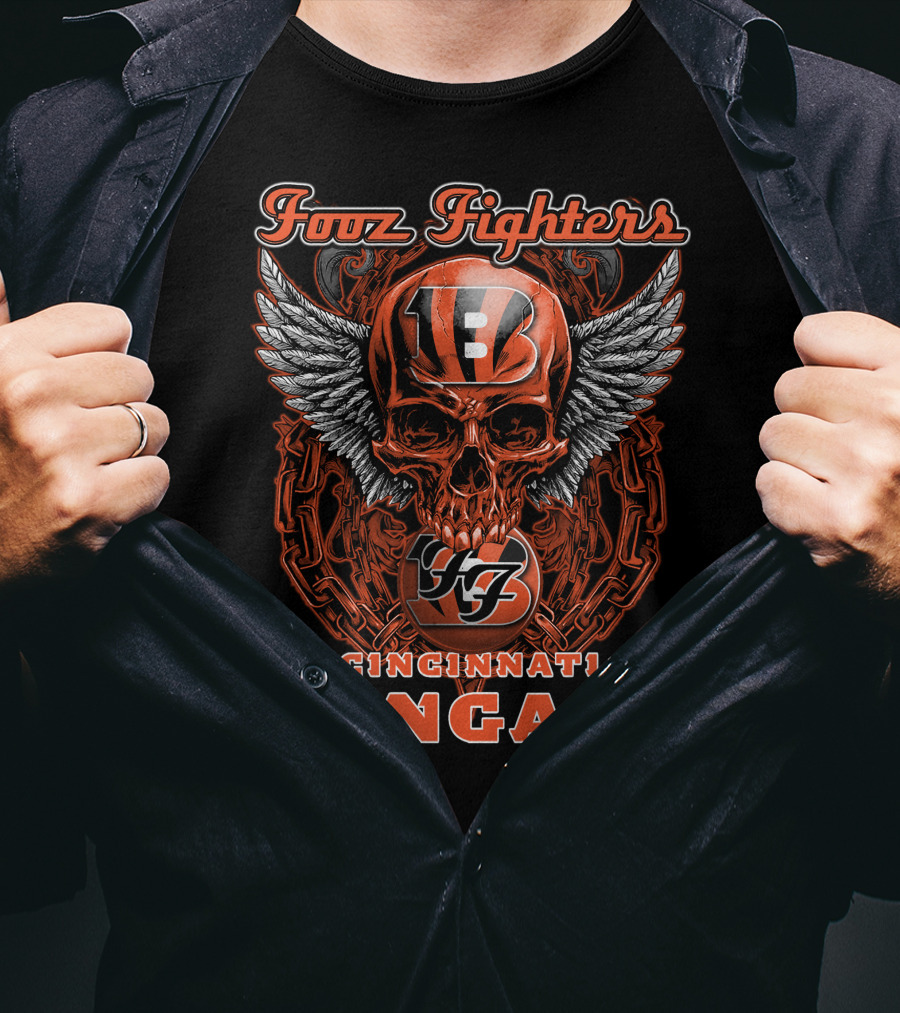 Fooz Fighters Ff CINCINNATI BENGALS Skull Wings Helmet T-Shirt