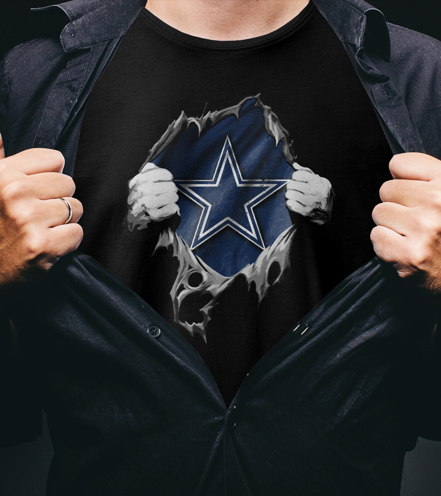 Dallas Cowboys Torn V2 Star T-Shirt