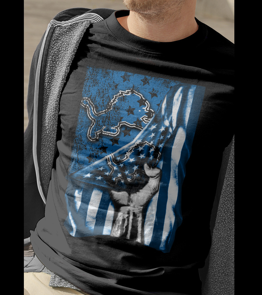 DETROIT LIONS American Flag Fist T-Shirt