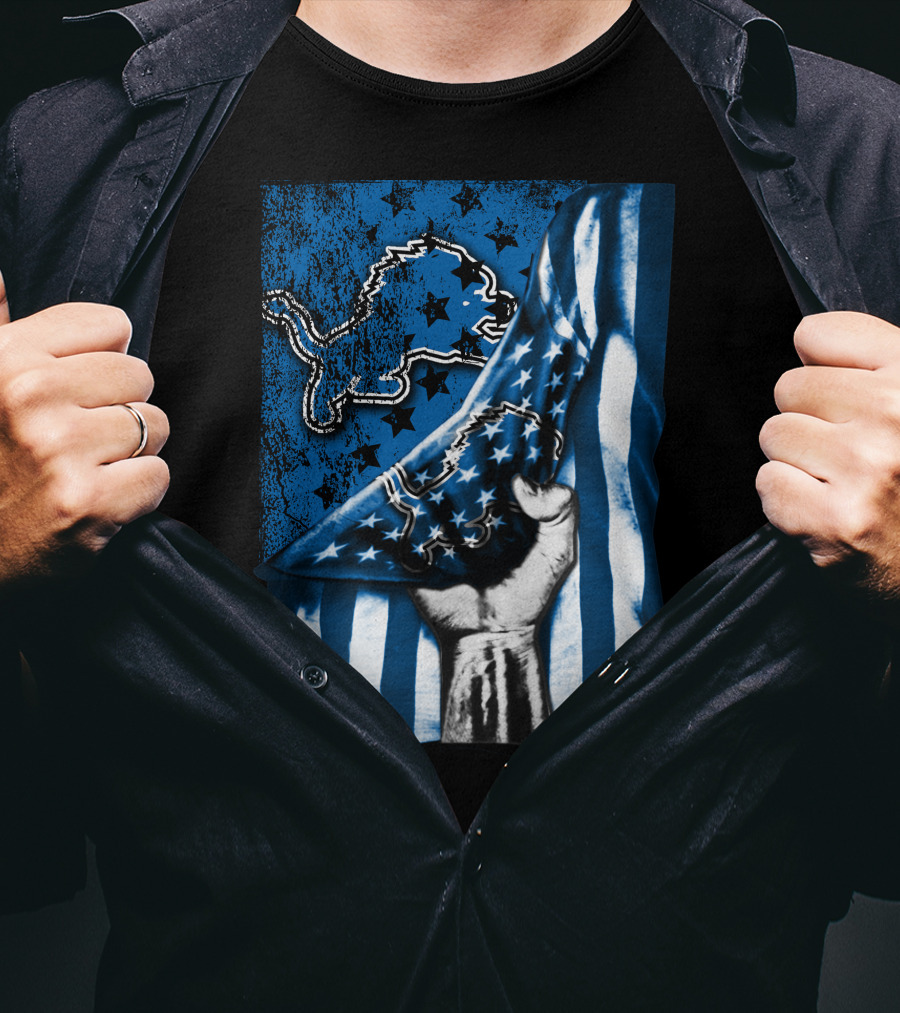 DETROIT LIONS American Flag Fist T-Shirt