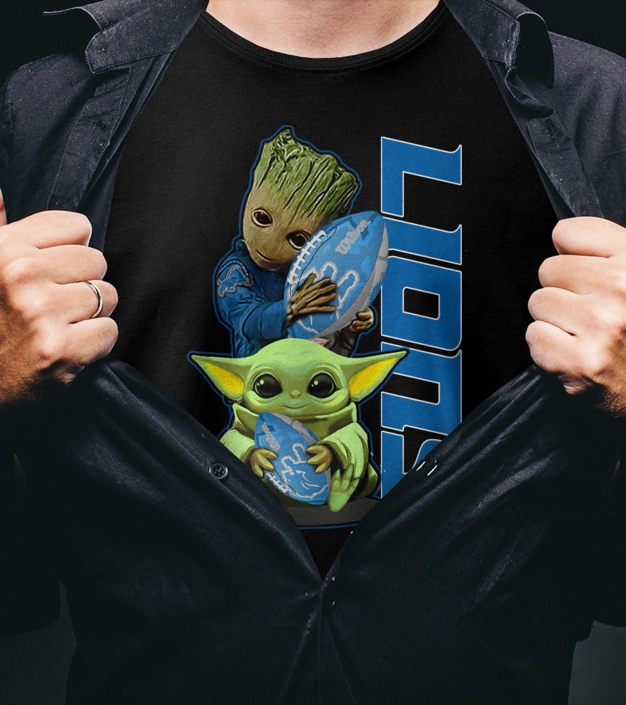 Grzd DETROIT LIONS Baby Groot And Baby Yoda With Football T-Shirt