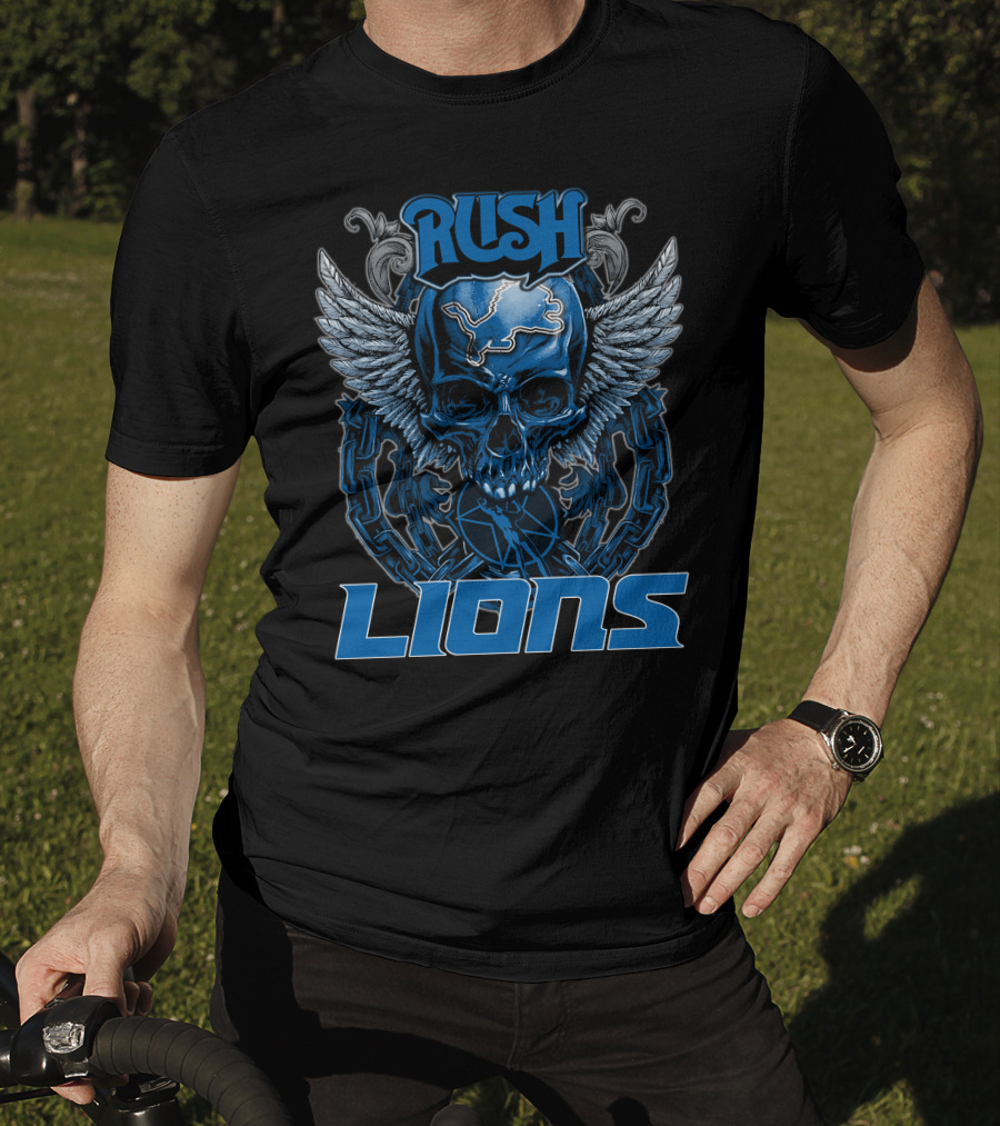 RUSH DETROIT LIONS Skull Winged Chain T-Shirt