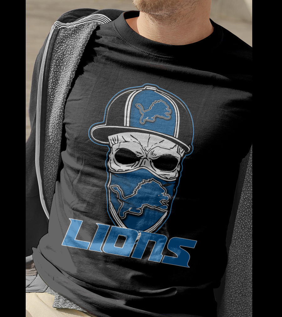 Skull Hat Lions Detroit Lions T-Shirt