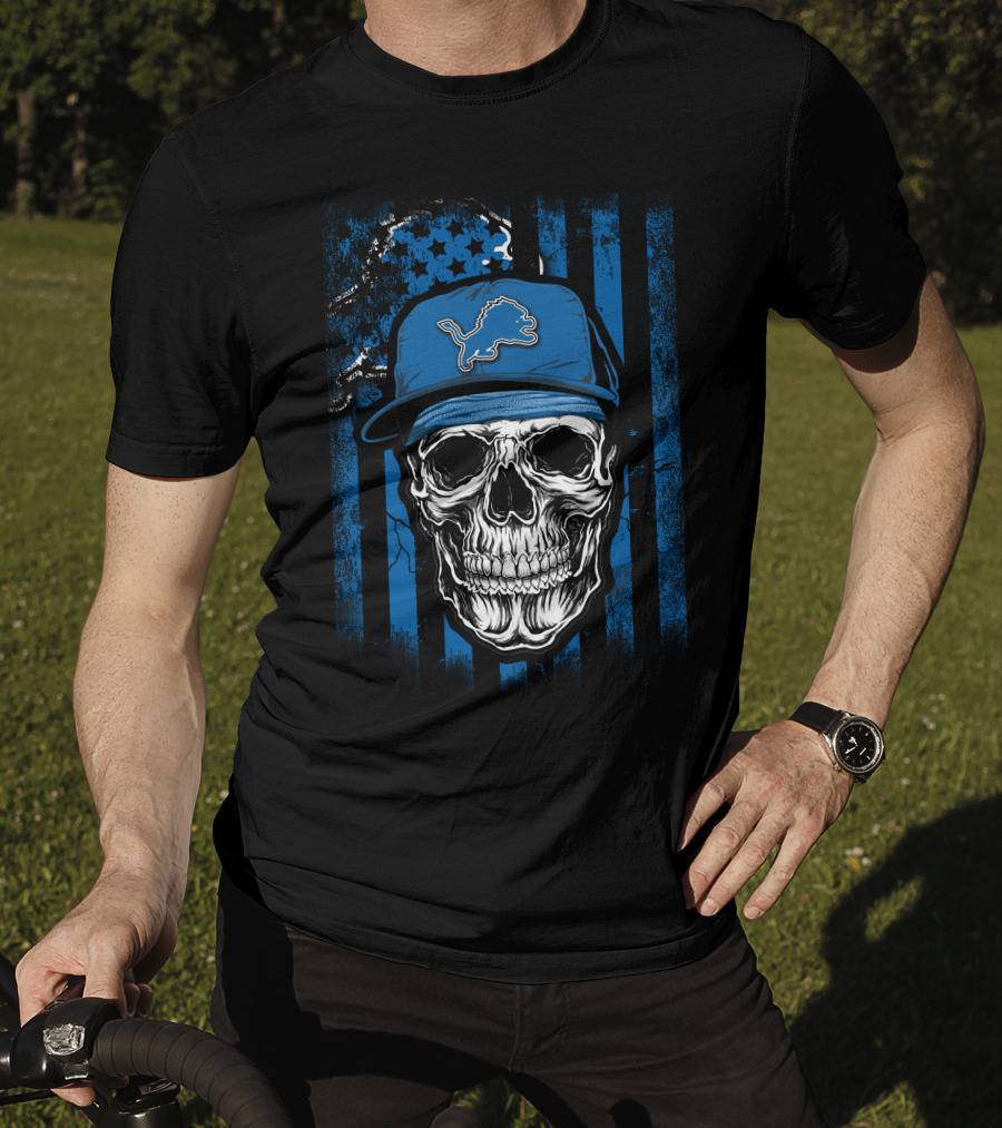 Skull Detroit Lions Blue Cap USA Flag Background T-Shirt