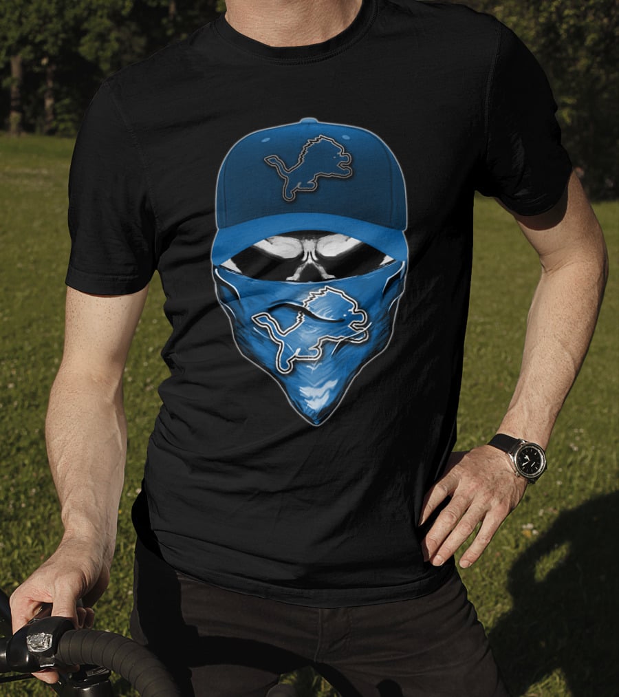 Skull Detroit Lions Hat And Mask T-Shirt