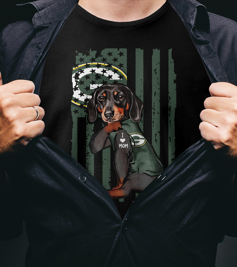 Dachshund I Love Mom Green Bay Packers Fan T-Shirt