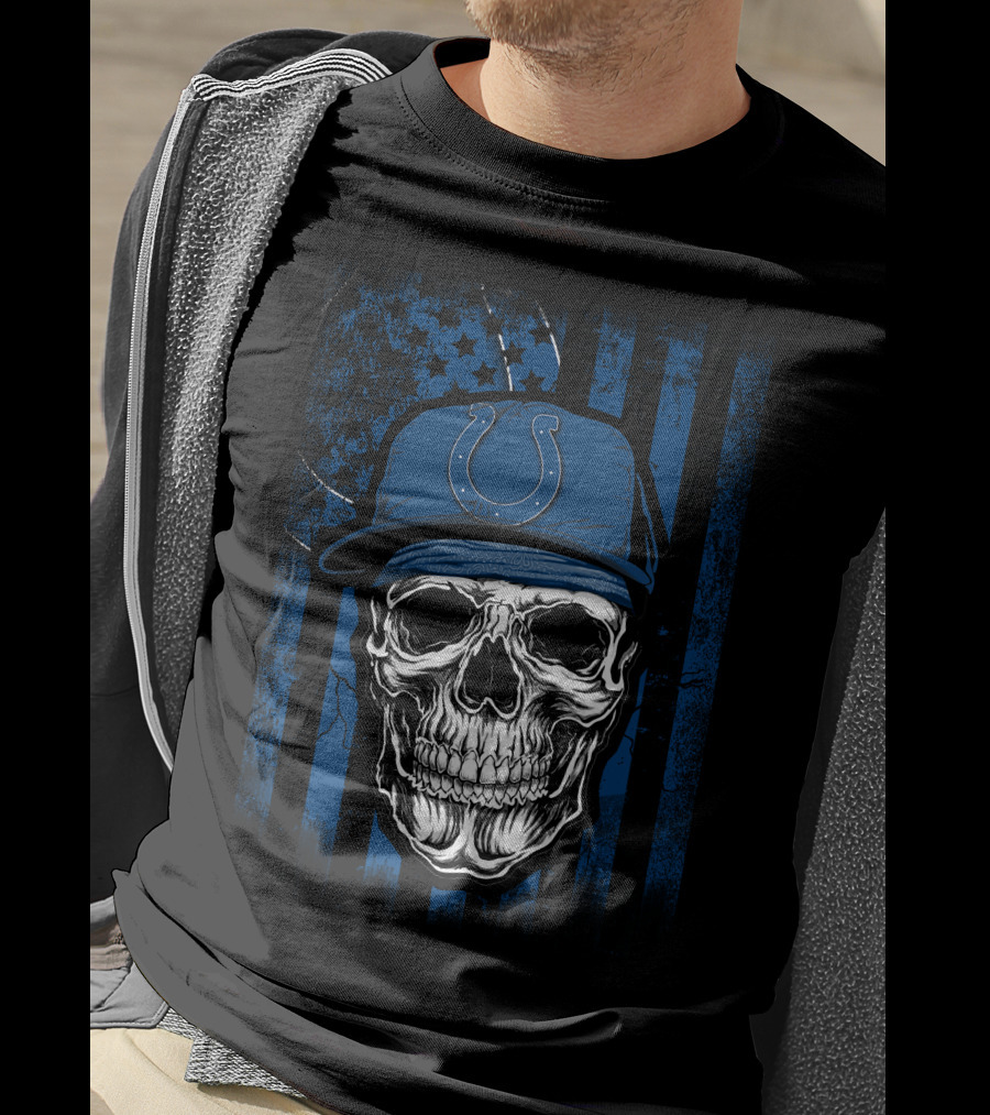 Indianapolis Colts Skull With Blue Flag Background T-Shirt