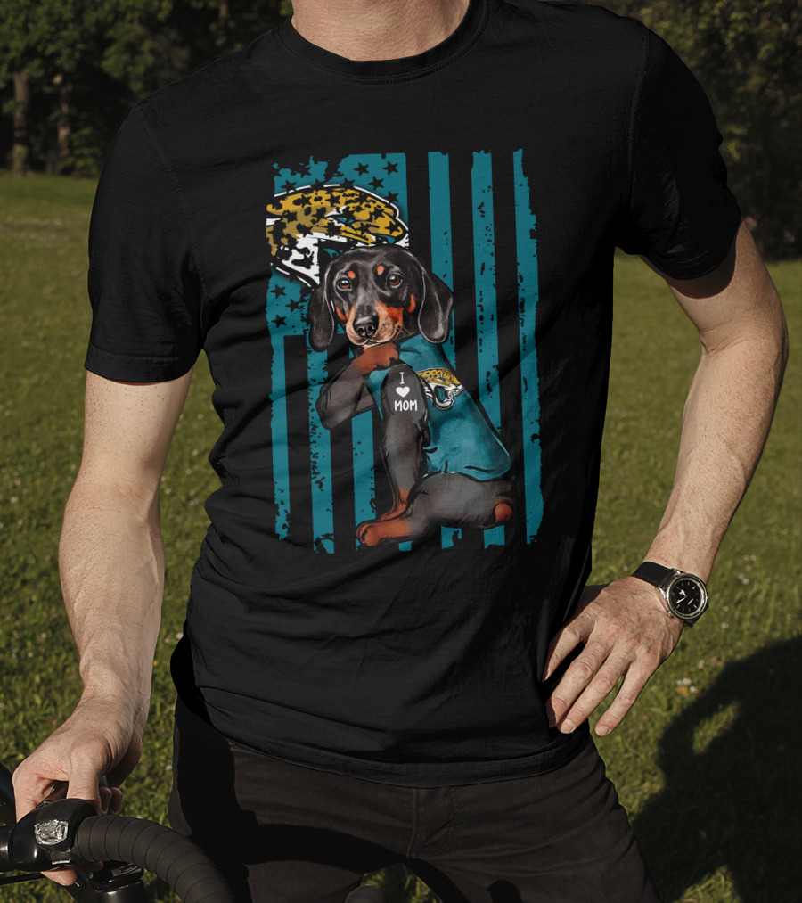 Dachshund I Love Mom Jacksonville Jaguars Helmet T-Shirt