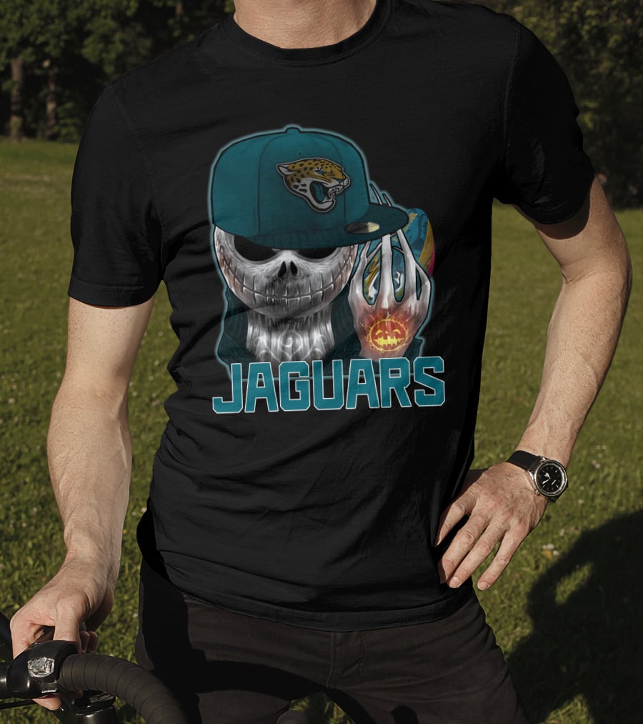 Jackskull Jaguars Halloween Skull Holding Pumpkin With Jaguars Logo Hat T-Shirt