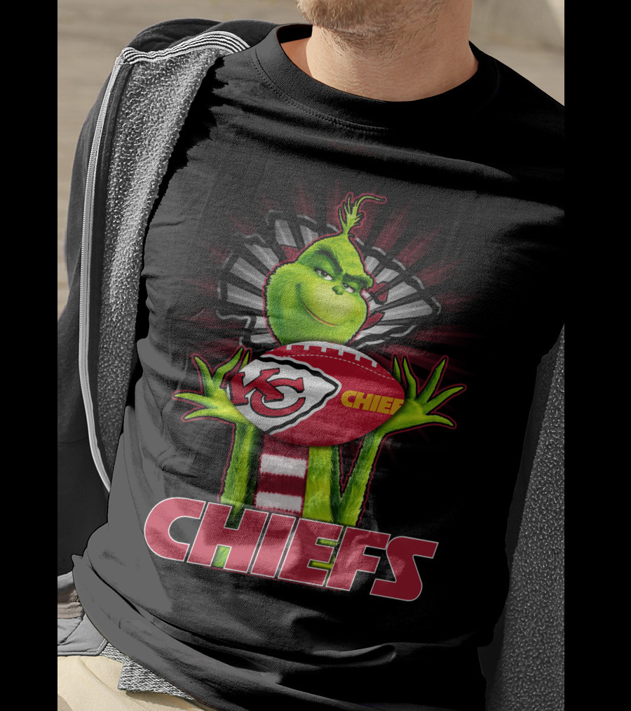Grinch Kansas City Chiefs Football Mashup T-Shirt