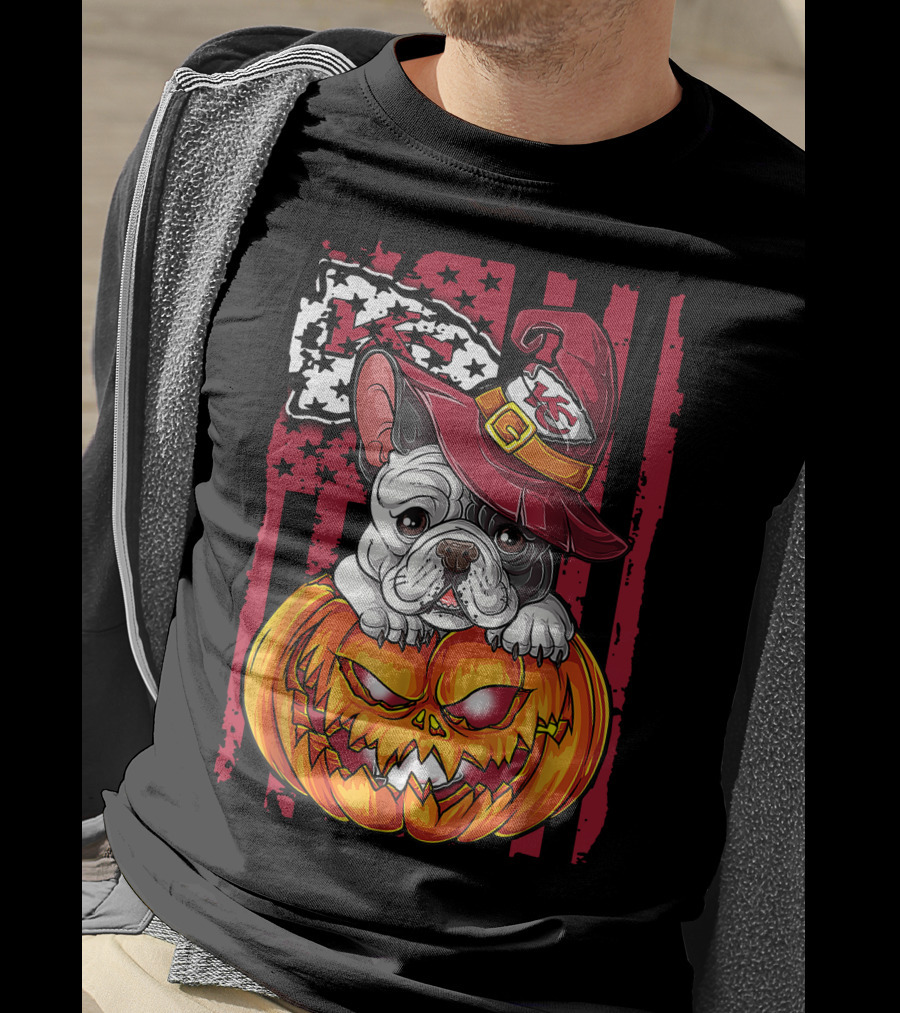 Hlw Bulldog Kansas City Chiefs Halloween Pumpkin Wizard Hat T-Shirt