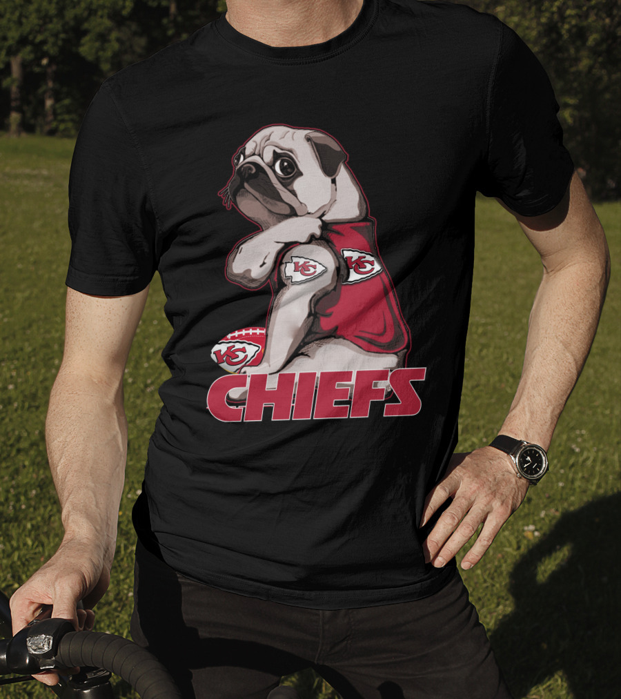 Pug KC Chiefs Football Fan Mascot T-Shirt
