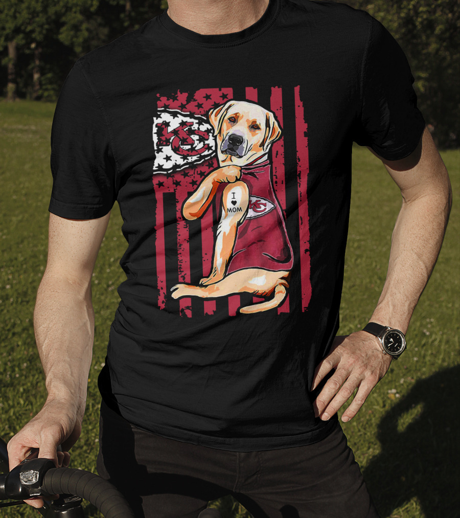 Labrador Retriever I Love Mom Kansas City Chiefs Fan T-Shirt