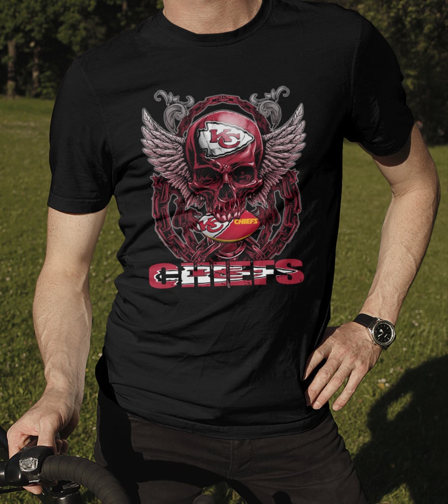 Skullfb Kansas City Chiefs Red Skull With Logo And Wings T-Shirt