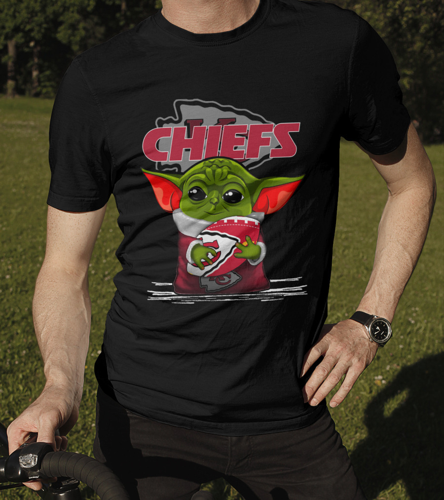 Kansas City Chiefs Yoda Holding Football Chiefs T-Shirt