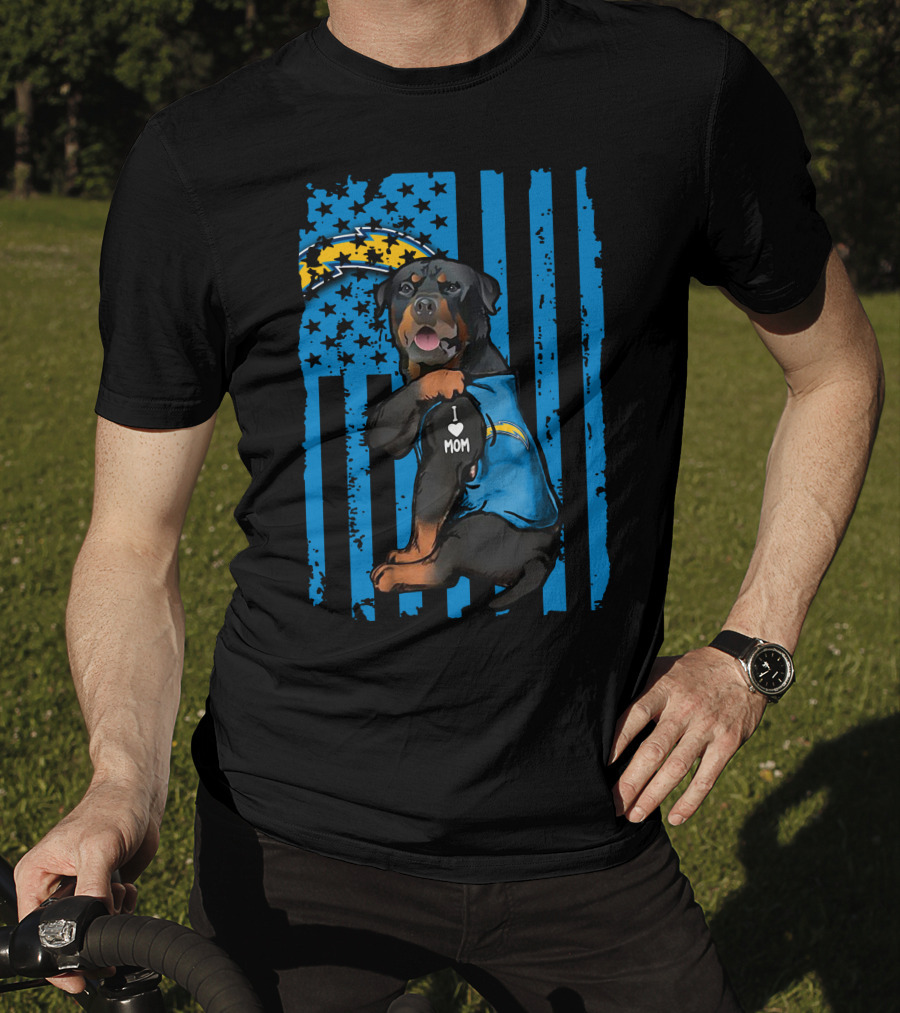 Rottweiler I Love Mom Los Angeles Chargers Blue Flag T-Shirt