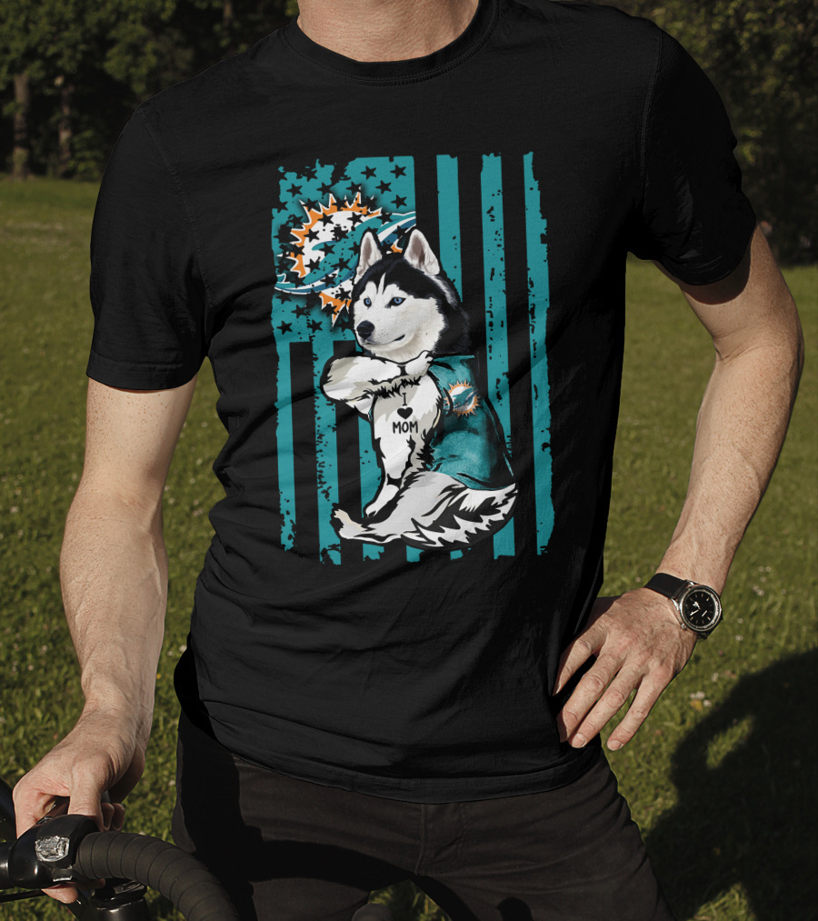 Siberian Husky Miami Dolphins Heart Mom Football Fan Flag T-Shirt