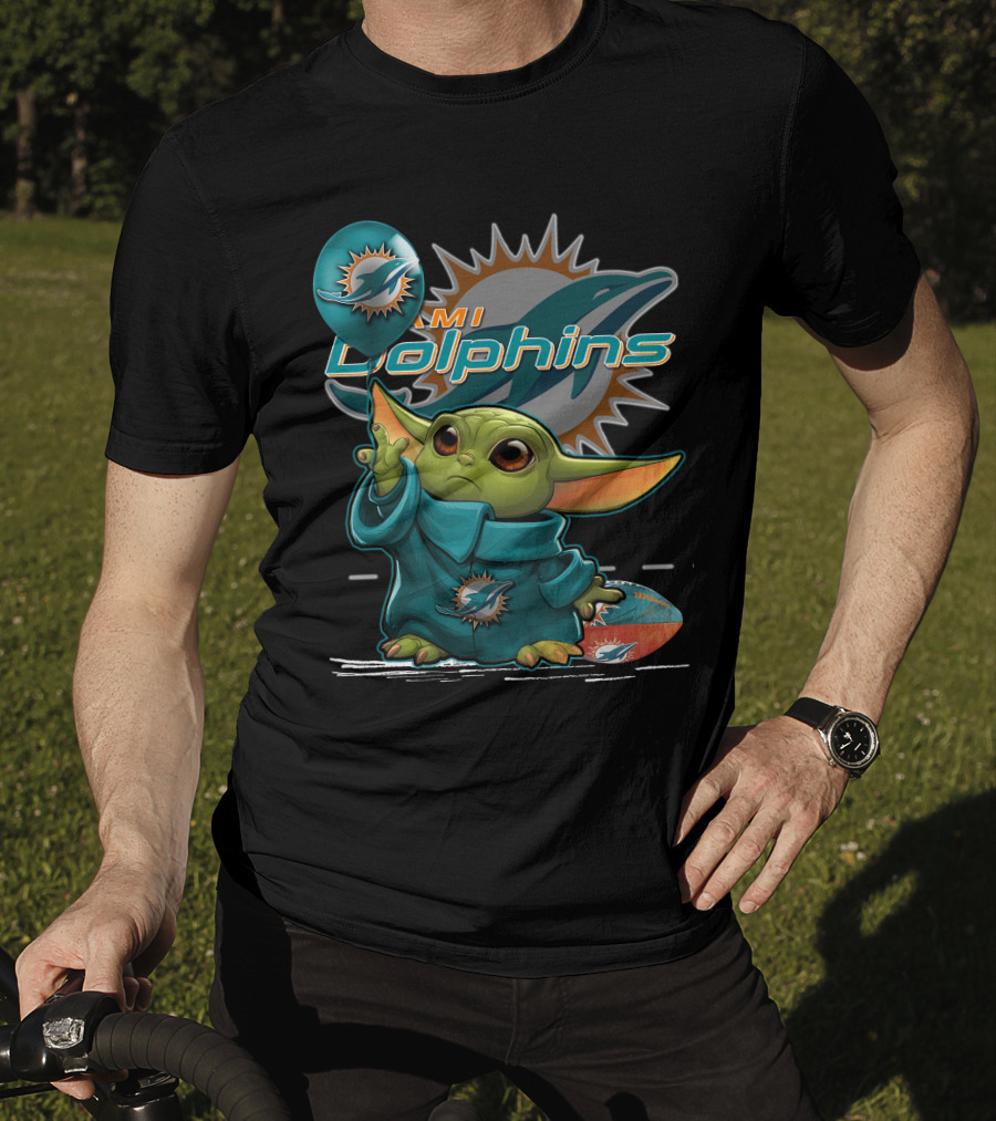 Yoda Holding Miami Dolphins Football And Balloon T-Shirt