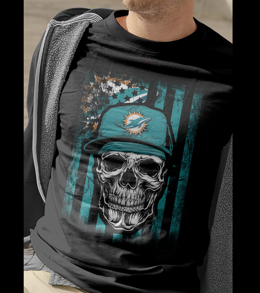 Miami Dolphins Skull Hat Fan T-Shirt