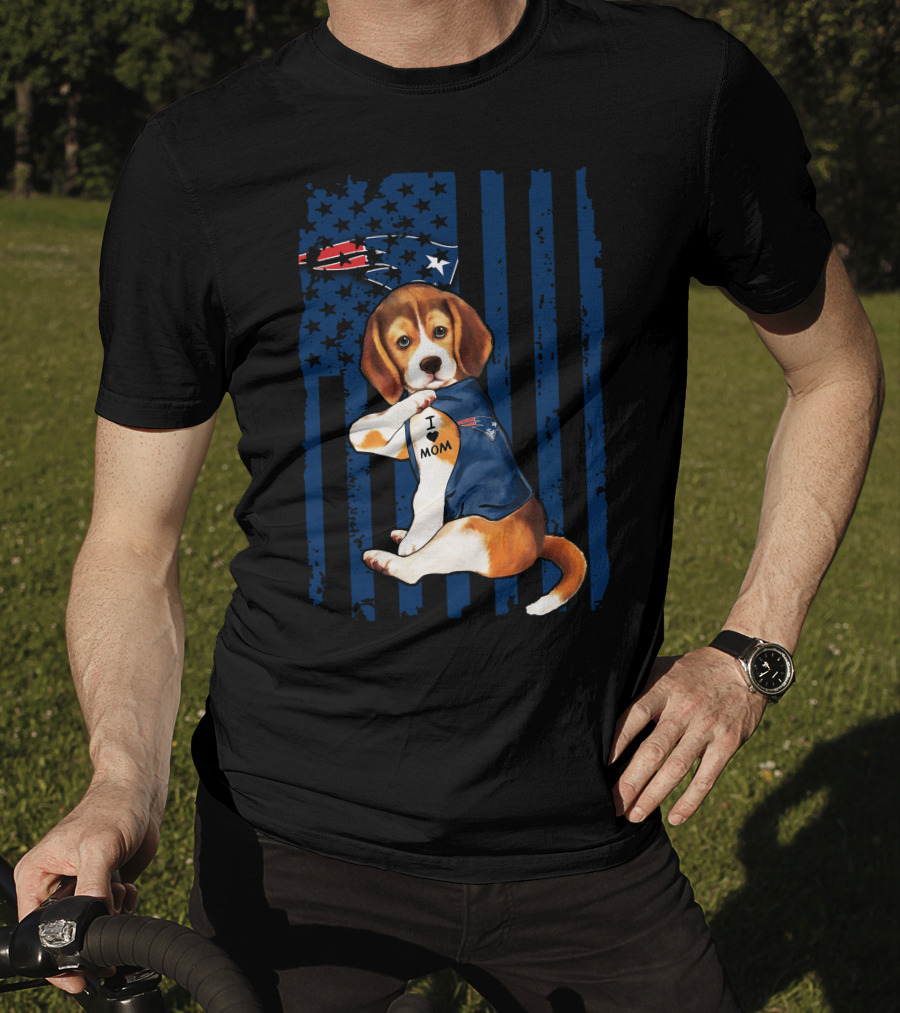 Patriotic Beagle Wearing New England Patriots Jersey I Love Mom T-Shirt