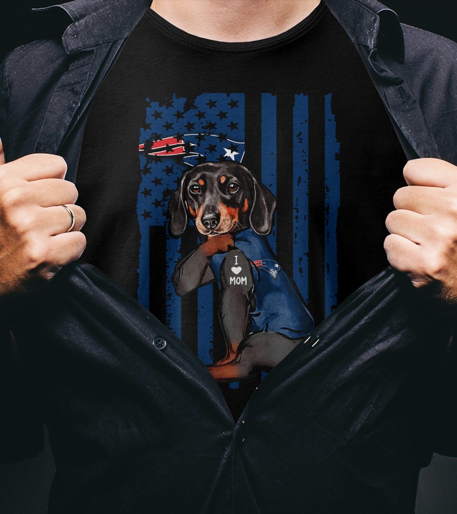 Dachshund New England Patriots I Love Mom T-Shirt