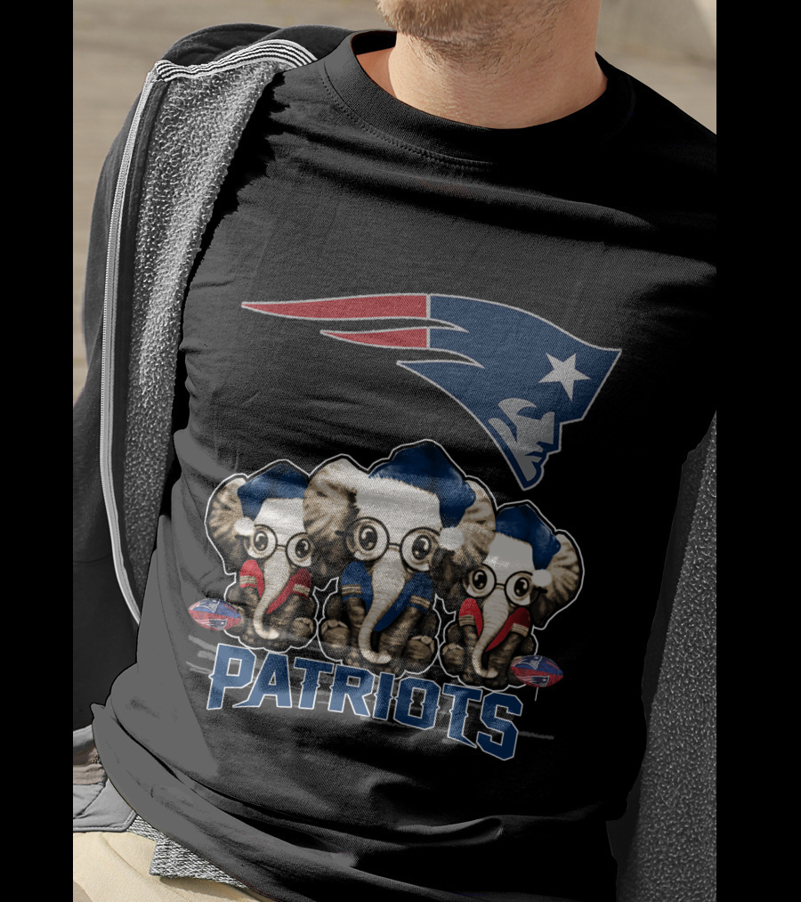 Elephan Xmas New England Patriots Cute Patriots Elephants T-Shirt