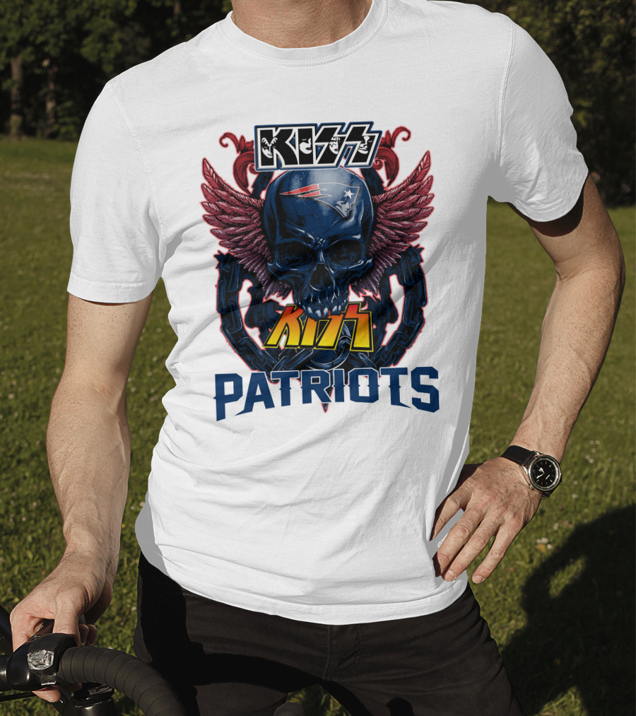 KISS Patriots Skull With Wings New England Patriots T-Shirt