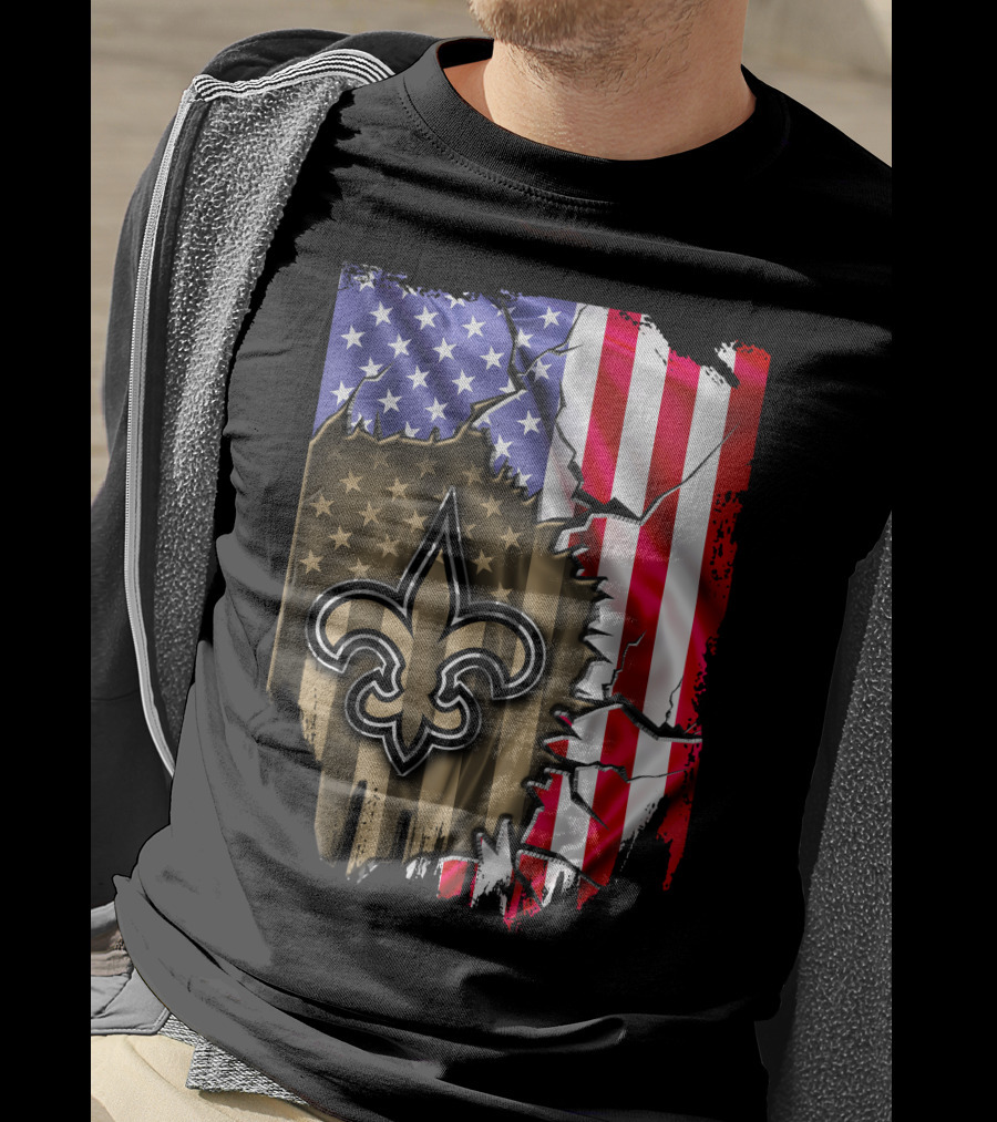 Flag V2 New Orleans Saints USA Flag Fleur-de-Lis T-Shirt
