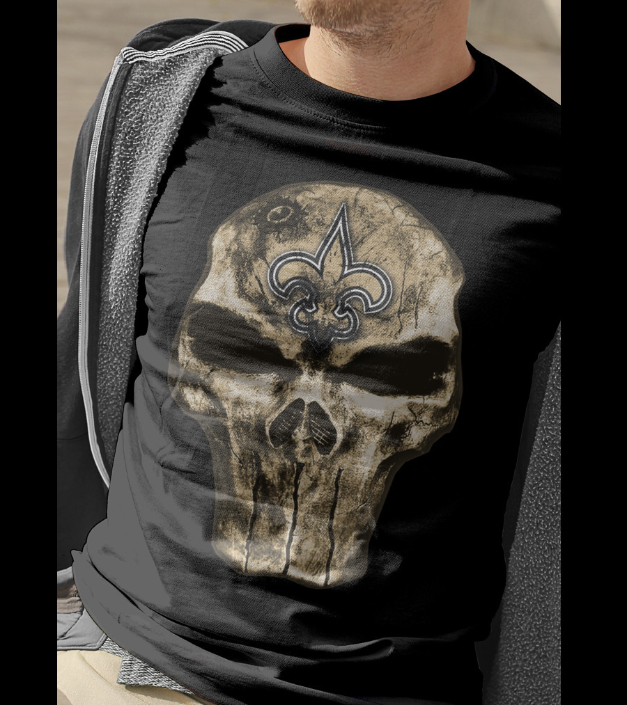 Skull V4 New Orleans Saints Fleur-De-Lis Emblem T-Shirt