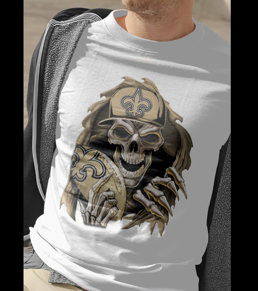 Skullbong New Orleans Saints Skeleton Holding Football With Fleur-de-Lis Cap T-Shirt