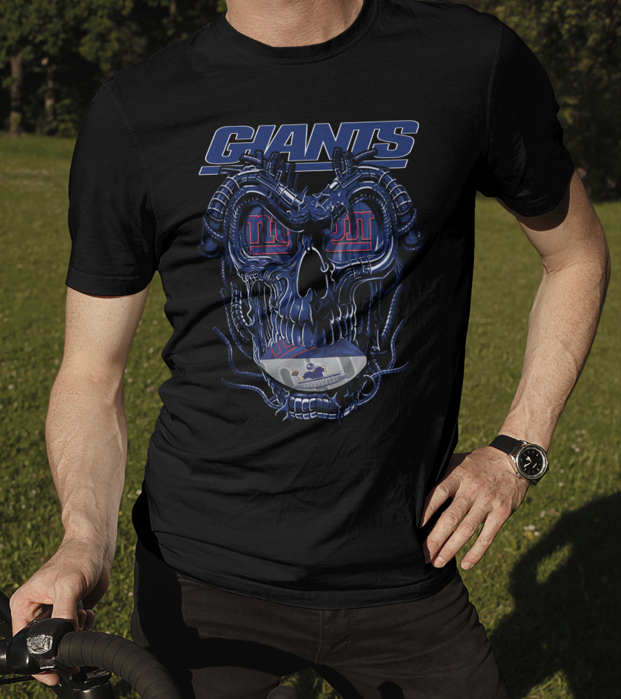 Giants Dragonskull Football Faceplate New York T-Shirt