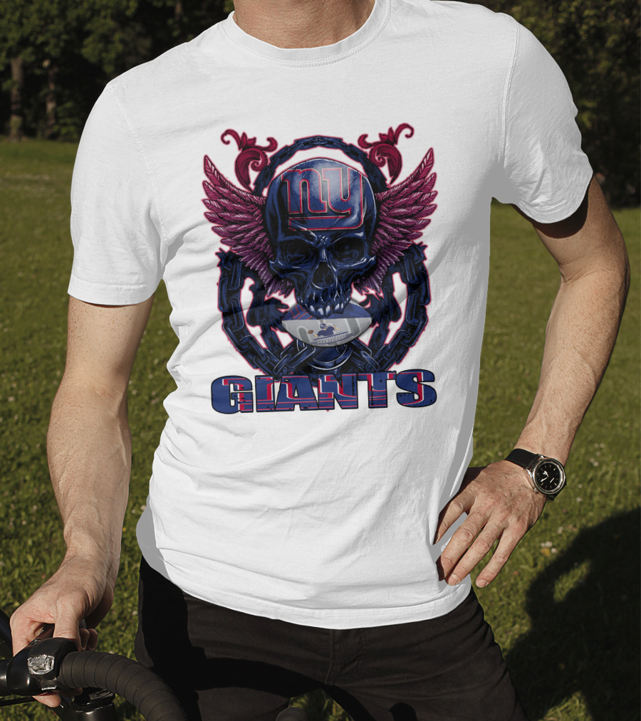Skullfb New York Giants Winged Skull Design With Football Helmet And Chains T-Shirt