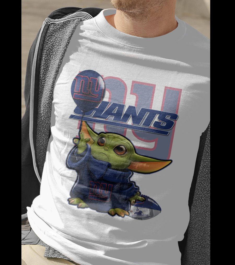 Yoda Giants Football Balloon Power Play T-Shirt
