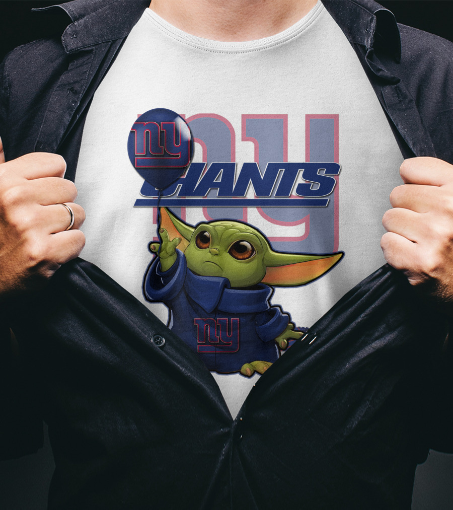 Yoda Giants Football Balloon Power Play T-Shirt