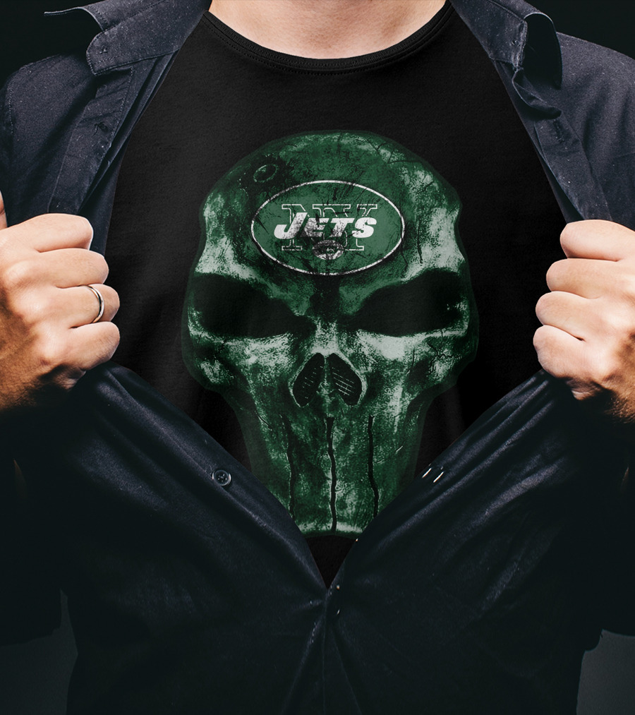 Skull V4 New York Jets Football Emblem T-Shirt