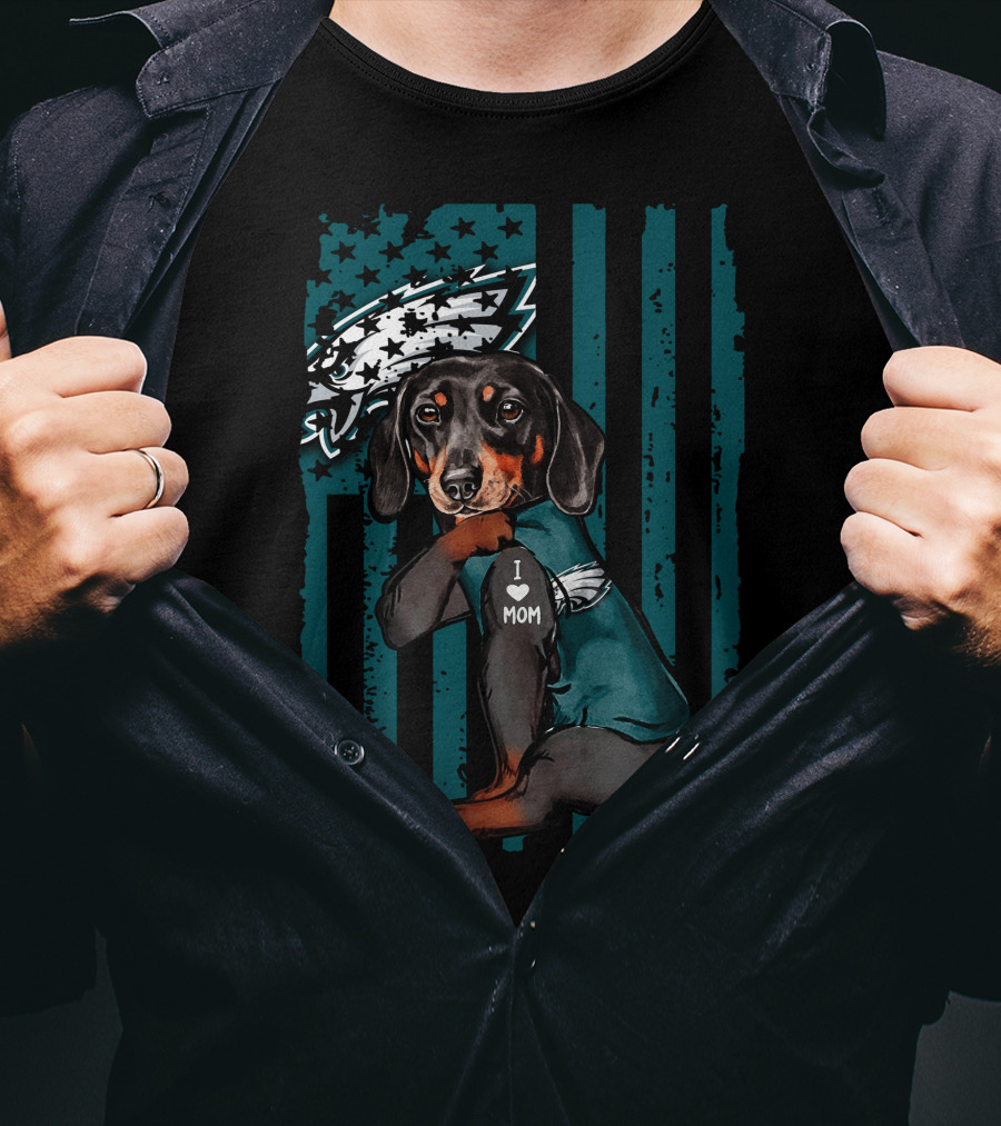 Dachshund I Love Mom Philadelphia Eagles Fan T-Shirt