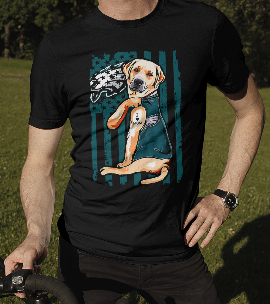 Philadelphia Eagles Labrador Retriever I Love Mom Tattoo T-Shirt