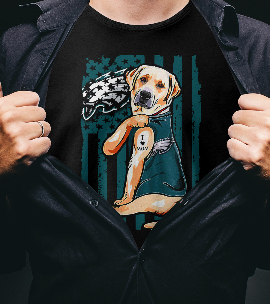 Philadelphia Eagles Labrador Retriever I Love Mom Tattoo T-Shirt