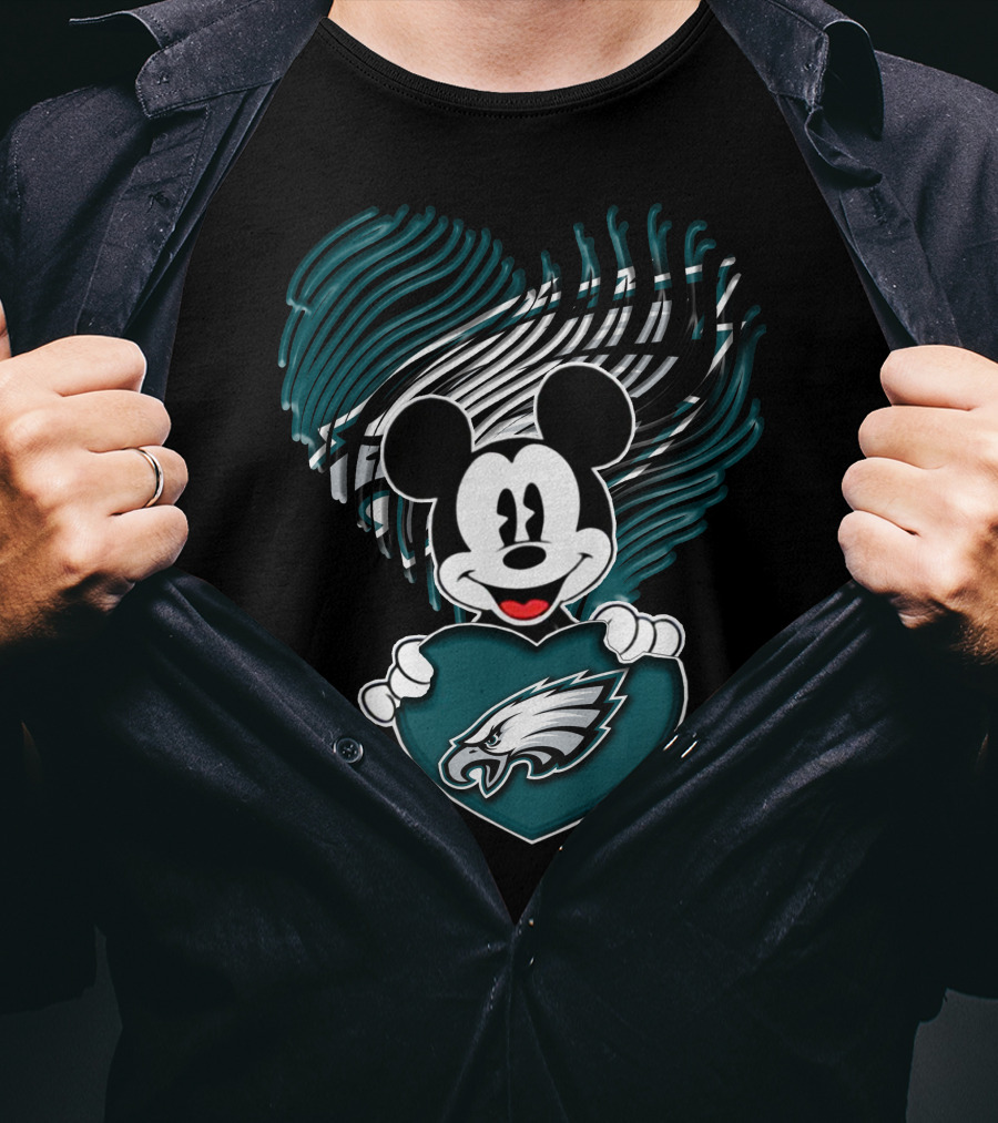 Philadelphia Eagles Heart Mickey Mouse T-Shirt