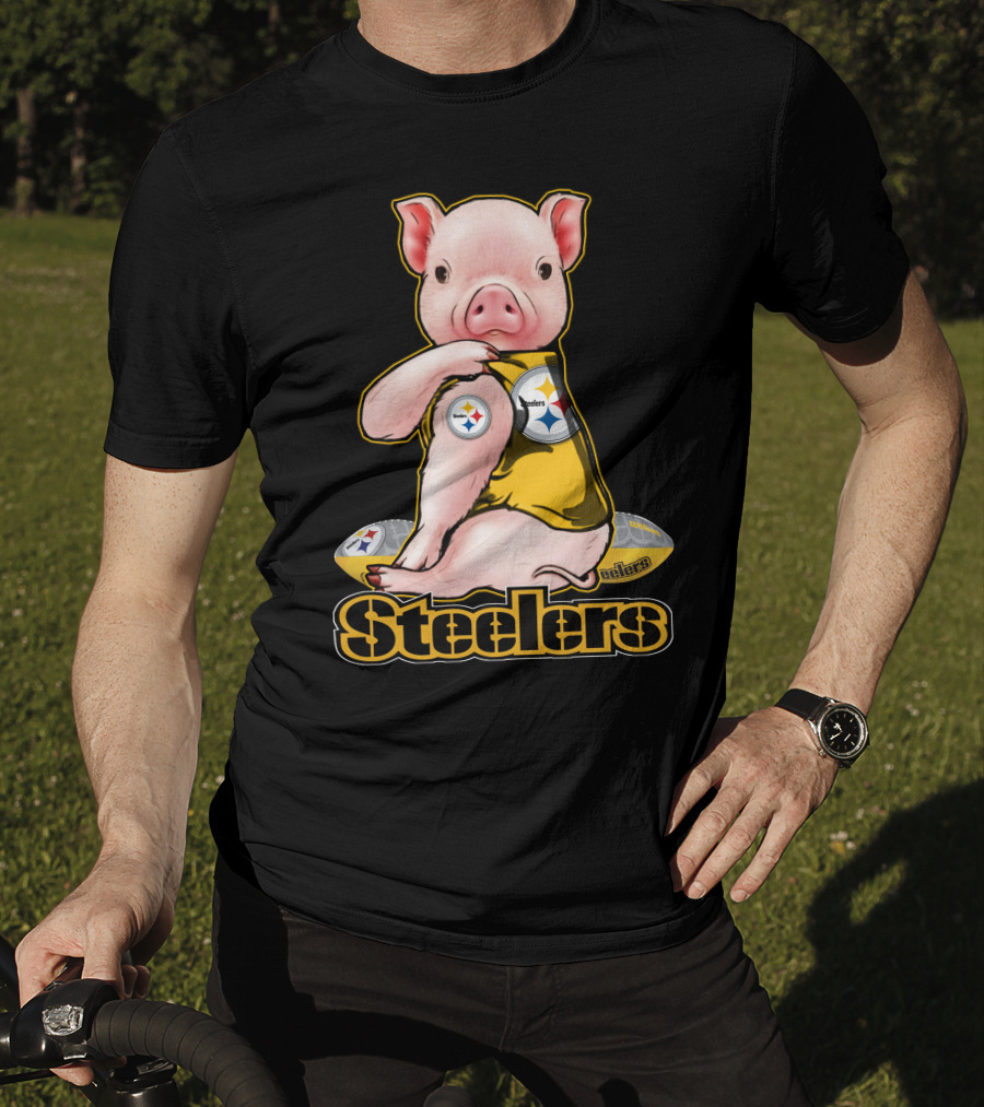 Steelers Pig With Football T-Shirt