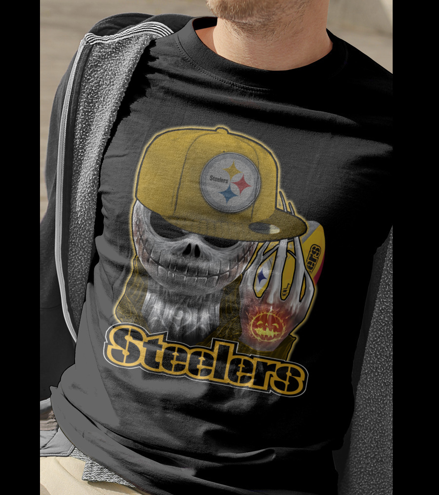 Steelers Skull With Yellow Cap And Pumpkin Hand T-Shirt