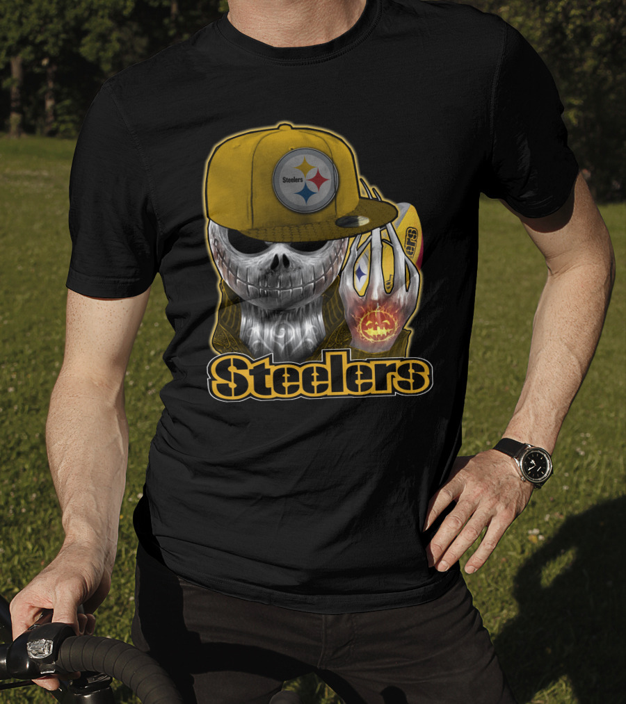 Steelers Skull With Yellow Cap And Pumpkin Hand T-Shirt